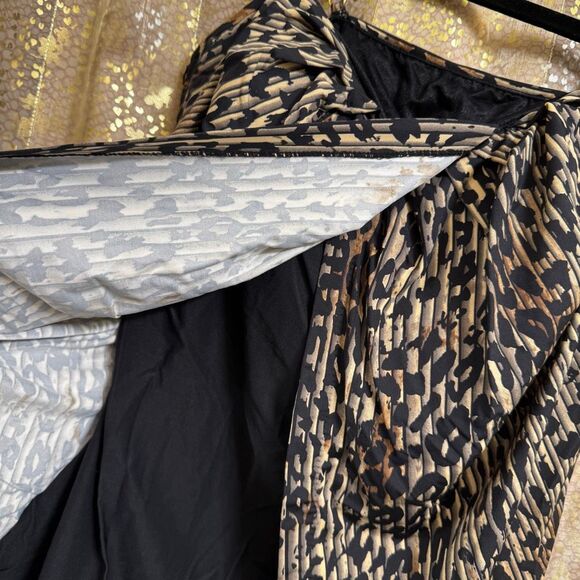 Miraclesuit Chevron Python Jubilee Tankini Top Black Brown Swim Size 16 - Picture 3 of 6